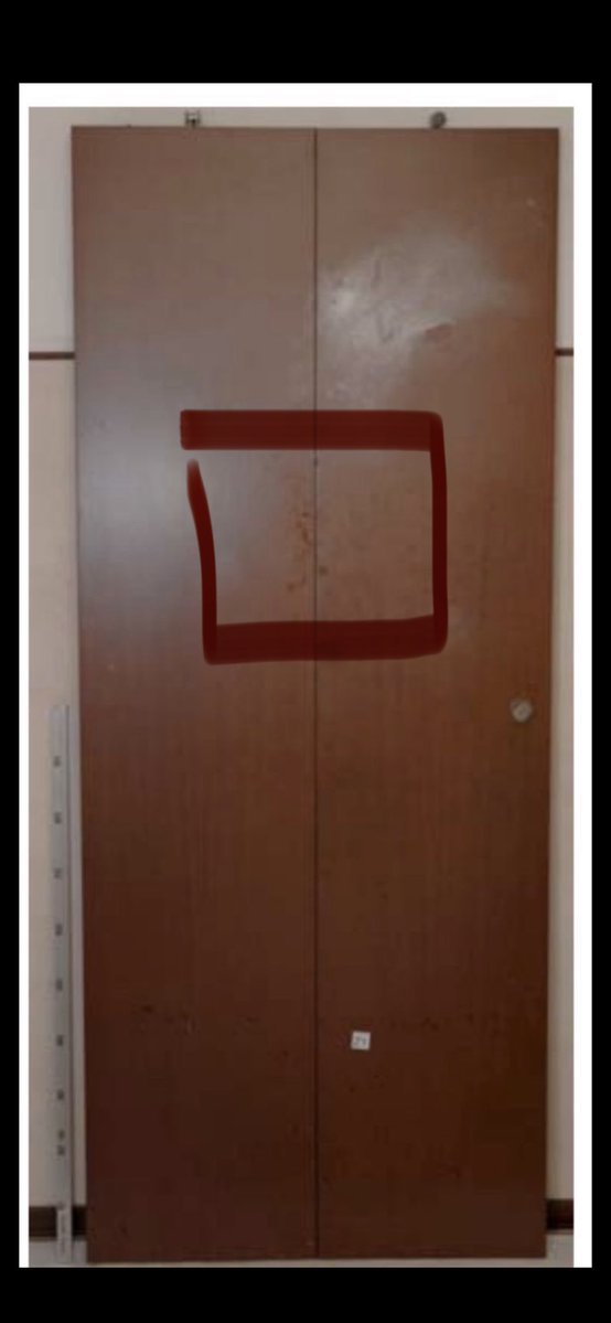 florindambrogio's tweet image. Chiedo scusa a #Stasi perché più volte ho dichiarato: “.. però mi dovrà spiegare come ha potuto voler aprire la porta nel centro, con forza, senza lasciare traccia”

Ora ho capito.
Non è sangue.
“La vita è piena di esami”
#lostatodellecose

#garlasco