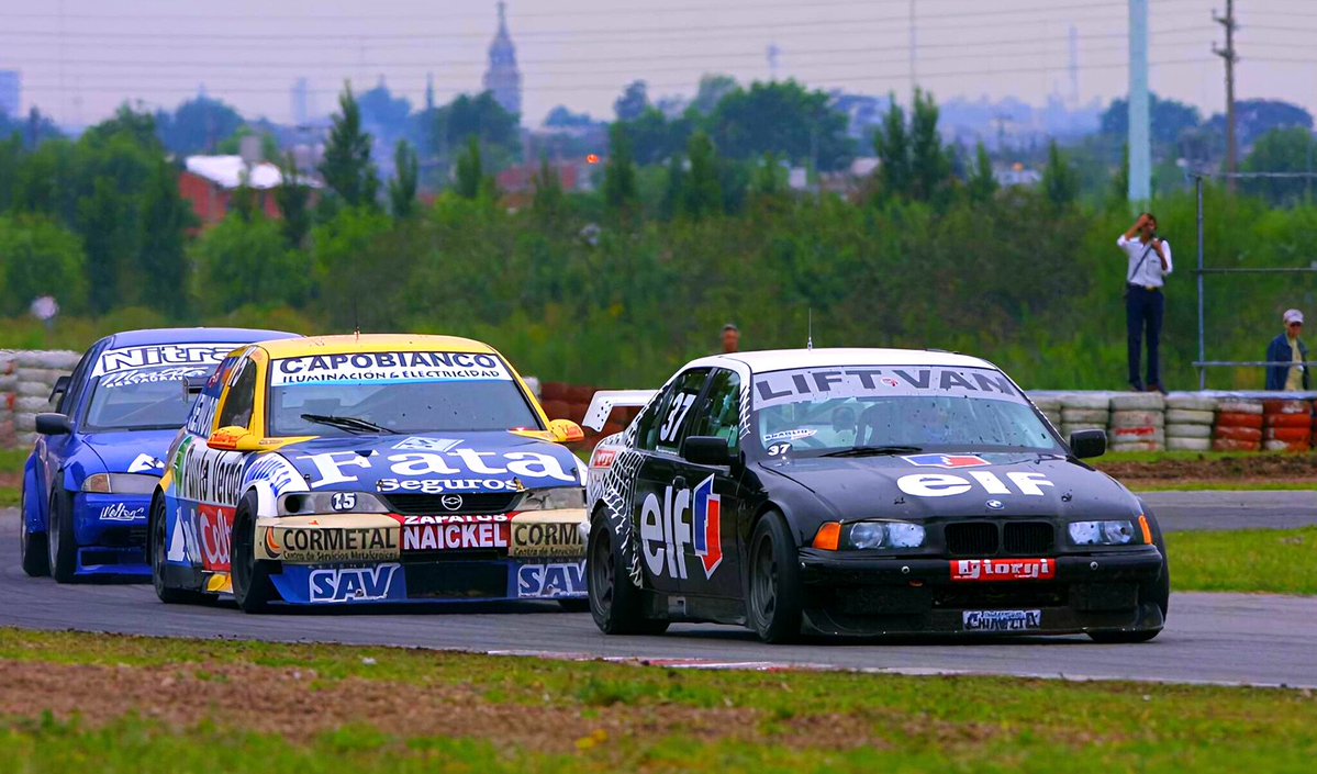 Amantes del TC  tweet media