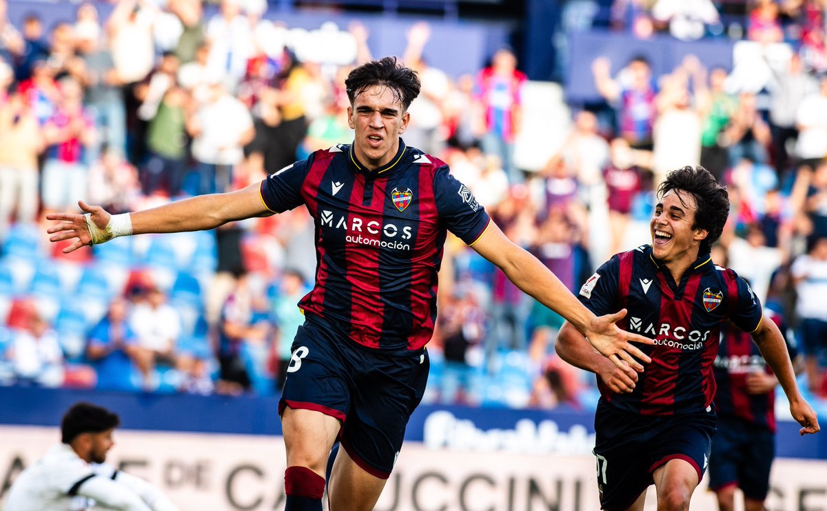 Fran Martínez tweet media