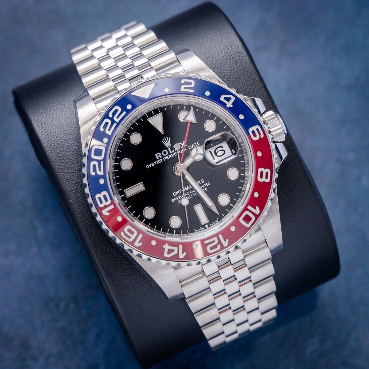 The Luxury Watch Guy tweet media