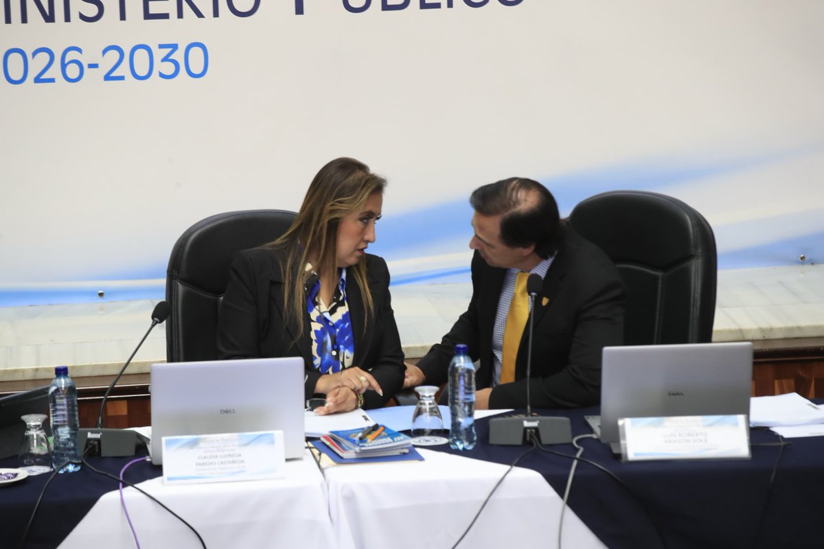 Douglas Cuevas tweet media