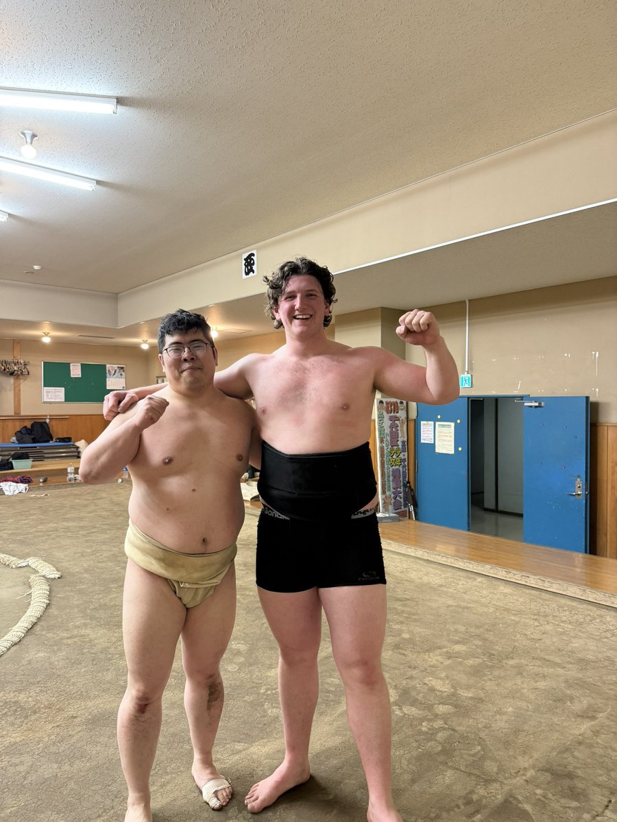 KomabaC's tweet photo. エンジョイ相撲トーナメント参加させていただきました。
三浦が3位、松井さんが技能賞受賞となりました！

何より嬉しいのがイギリスから相撲留学に来ているSONYが優勝しました！
数ヶ月滞在して稽古に励むとのことで今後の活躍が楽しみです🏆
開催に尽力してくださった皆さんありがとうございました。 https://t.co/eGs7MPvq45
