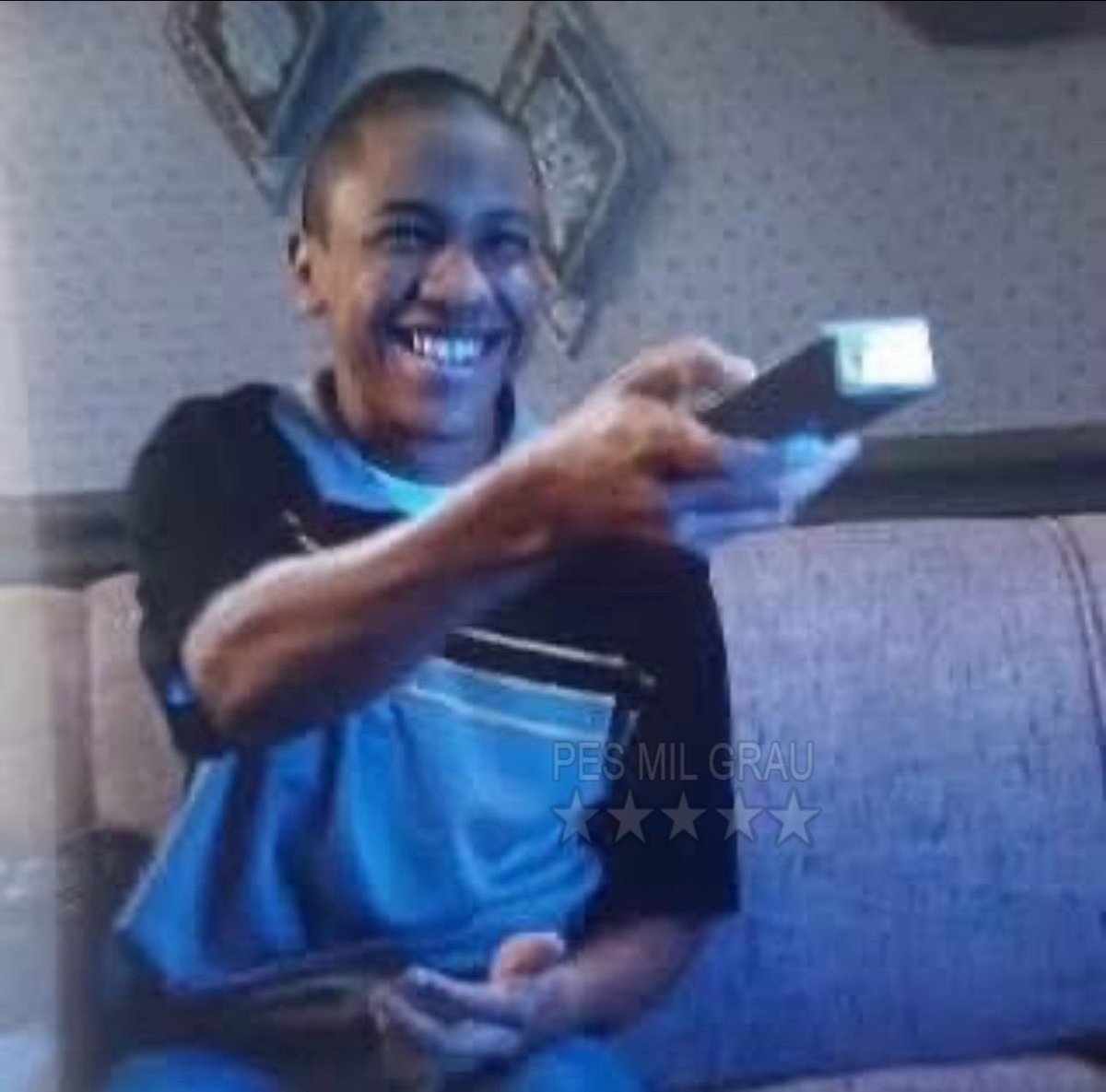 PES MIL GRAU tweet media