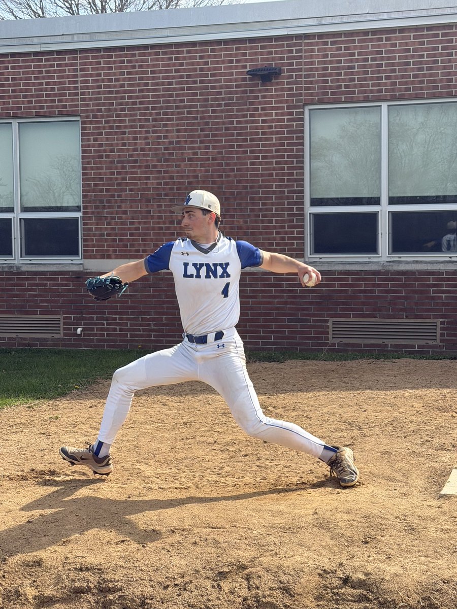 PaulRobertsCuse's tweet photo. Oley Valley beat Wyomissing 6-3.
The (9-2) Lynx have won 8 straight!
Timmy Fries went 6.1 innings to improve to (5-0).

@OVLynx 
@fries_timmy 
@BCIAASports https://t.co/5jNOLd4qZQ