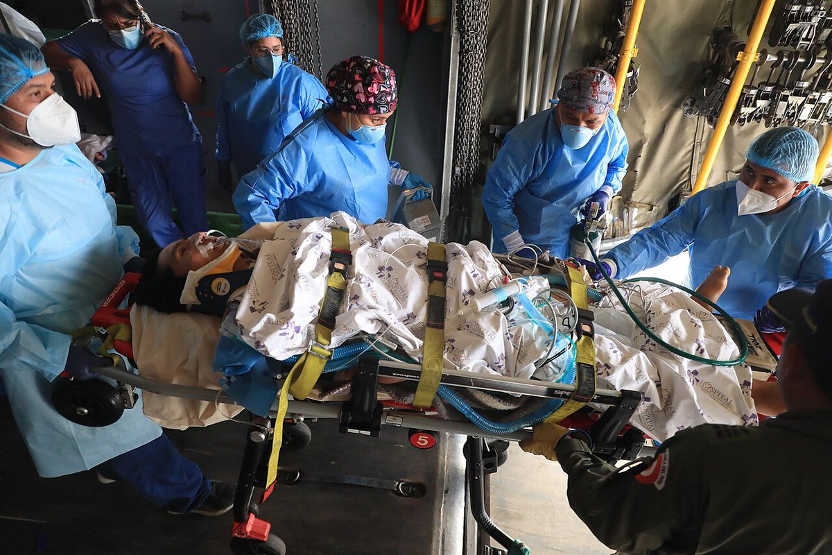 goku grone escuchando BULLY tweet media