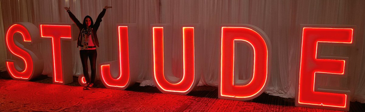 After taking the weekend to rest from the AMAZING 3 days at the <a href="/StJudePLAYLIVE/">St. Jude PLAY LIVE</a> Summit I'm finally getting to post the pictures!!! Probably a thread 🤣