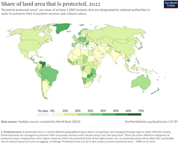CPolUniandes's tweet photo. #Mongabay advierte: proteger en el papel no protege en la práctica. La biodiversidad depende tanto de reglas como de confianza, cooperación y legitimidad en el territorio.
Conoce más detalles de #ElDato de la semana👇
https://t.co/XoaNhskumq https://t.co/tCrF8t31yX