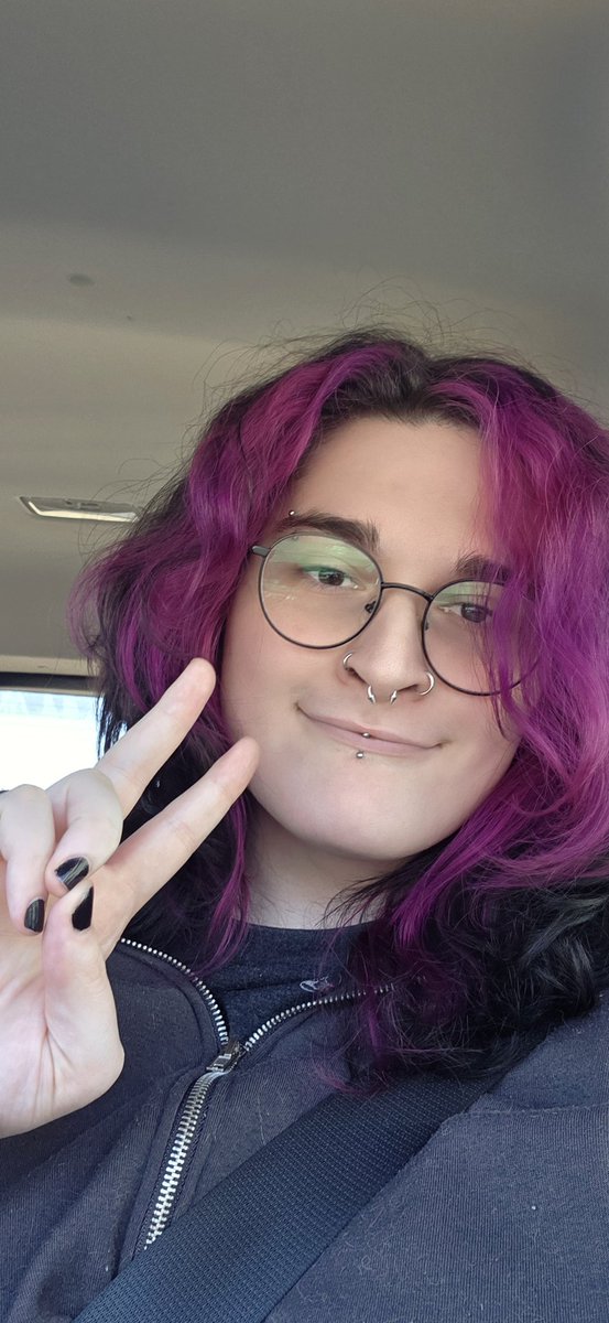 bloop 🌙 tweet media