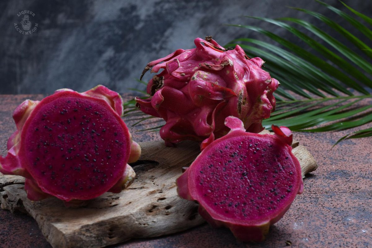 liqueuralchemy's tweet photo. Red dragon fruit = insane color, subtle flavor.
Easy to mess up, but when done right? Pure tropical glow 🔥
Learn how to make it work:
 https://t.co/uypiIjWPir
#liqueuralchemy #dragonfruit #mixology #infusion https://t.co/moQ0Dy2p5X