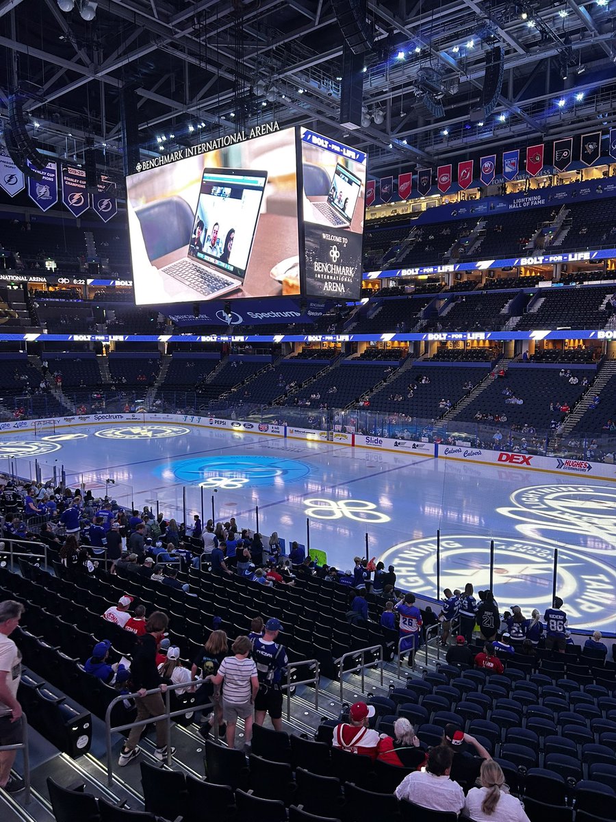 averie!!! tweet media