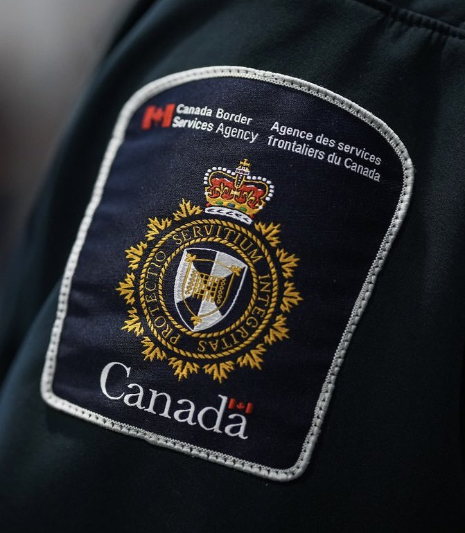 401_da_sarpanch's tweet image. #BORDER: Ontario Employment Agency Owner ‘Kevin Kielty’ Fined $70,000, Sentenced To 2 Years Of Probation And 50 Hours Of Community Service After Pleading Guilty To Employing 90 Illegal Mexican Nationals At Four Resort Hotels In📍Banff And Jasper Area.🇨🇦🇲🇽

The Workers Were