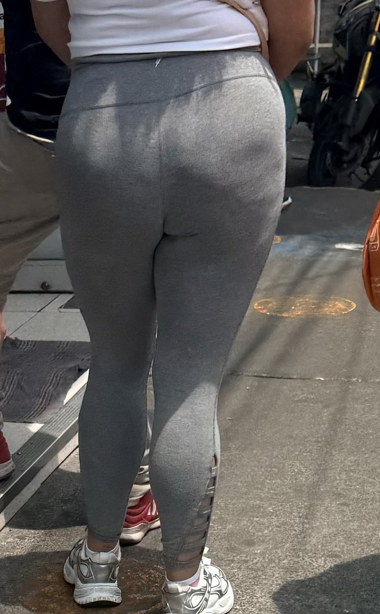 Sirenita y Tiburon 😋😋 tweet media