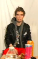 ImTheGreenMang's tweet photo. @TheMonkeyCobra AlexB during the "snot challenge" #alexb #fishtanklive #snotrockets #fishtank #monkeykingcobra https://t.co/uOVyKFW4q0