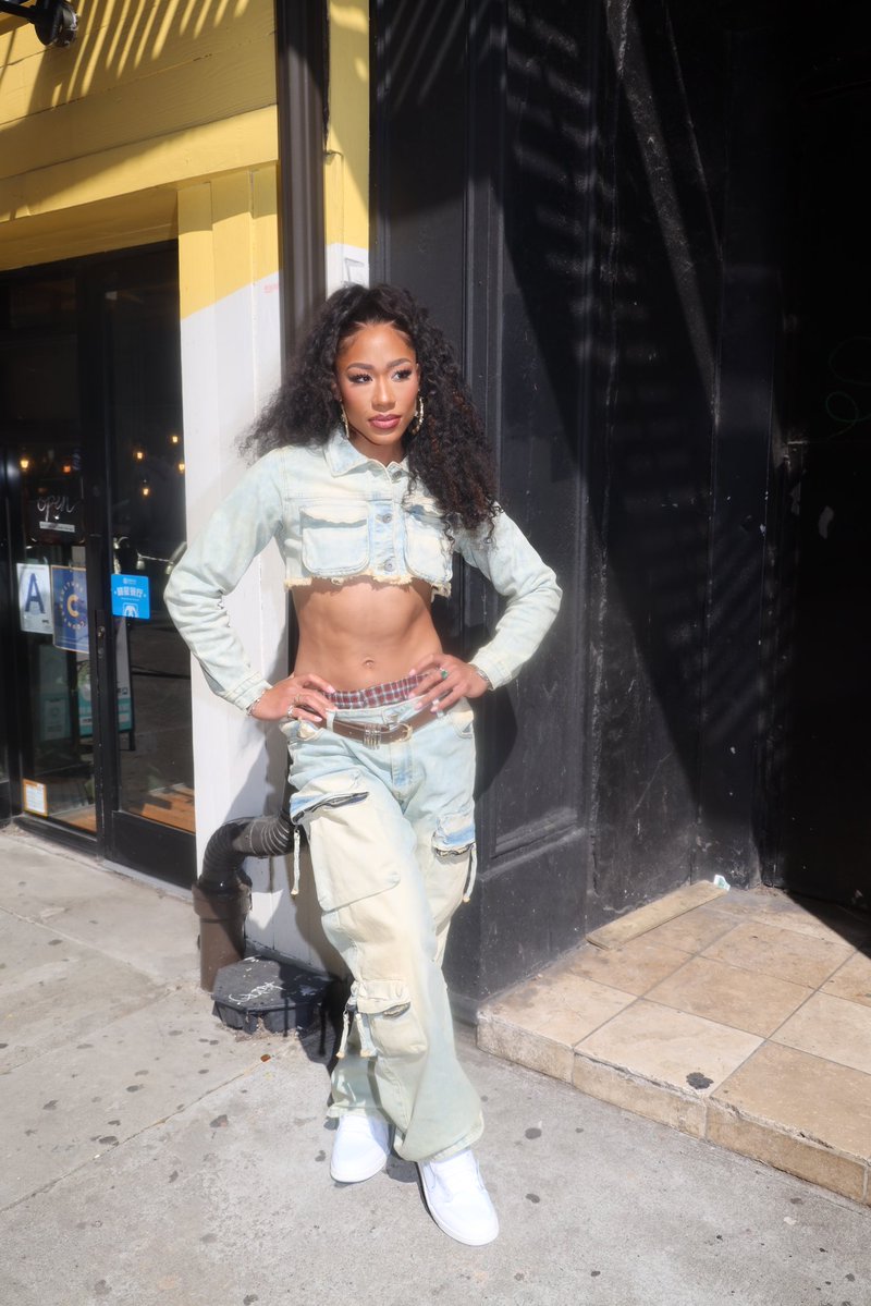 Alycia Baumgardner tweet media