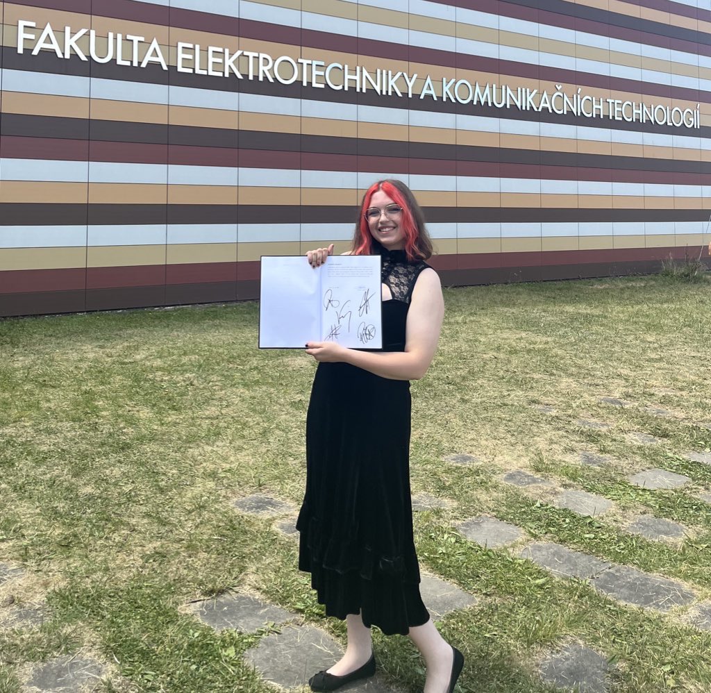 Catnice 😼 missing MIW tweet media