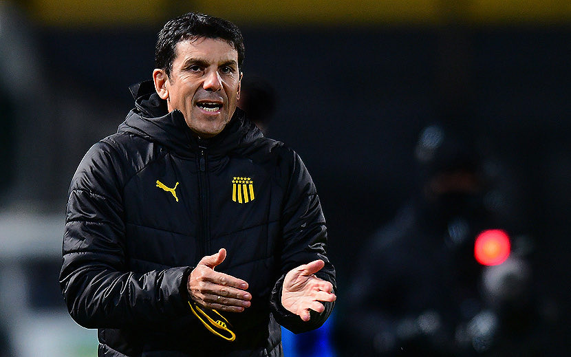 el dicta me esta matando tweet media