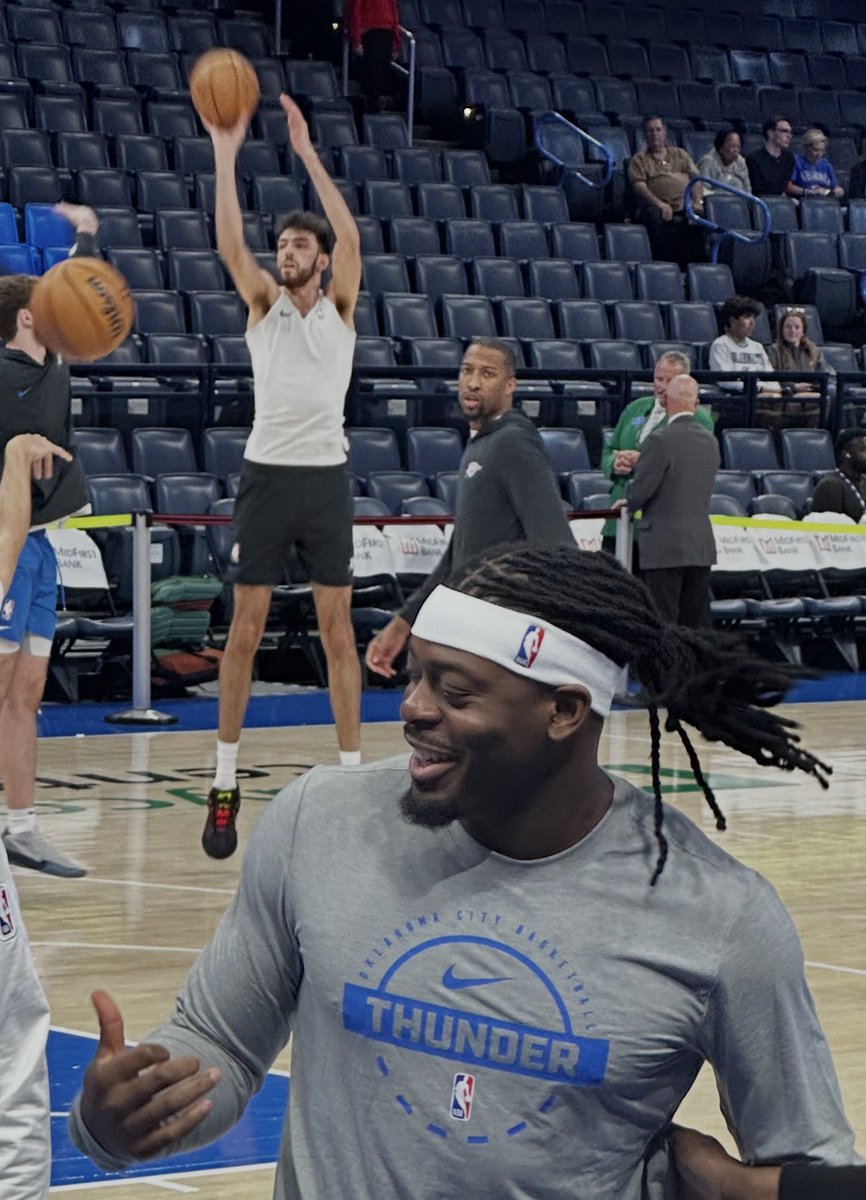 ≽^kitty hoopz^≼ tweet media