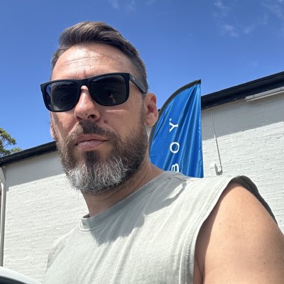 Rob_Aaron's tweet photo. #NewProfilePic https://t.co/4wsTr1pNsY