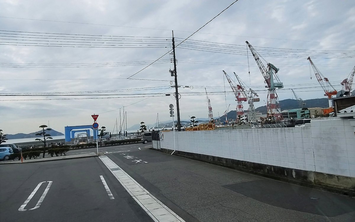 セブン tweet media