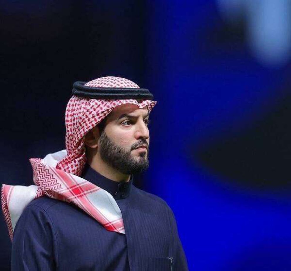 نرحع للأخ الي جاب إنزاغي 
ادفع له الفرق ويمشي 
عامل نفسك تفهم كوره حرقتنا معاه الله يفكنا منه