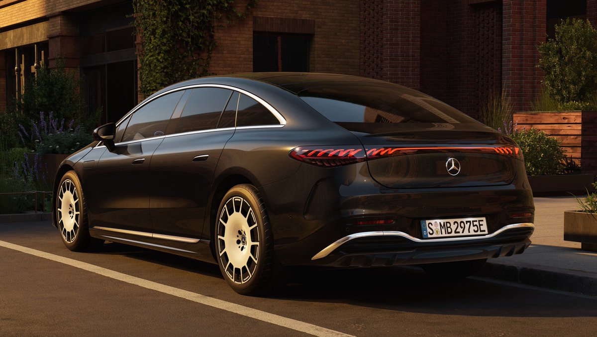 ManchesterBenz's tweet photo. First look at the 2027 Mercedes-Benz EQS https://t.co/55QsFbbHr7