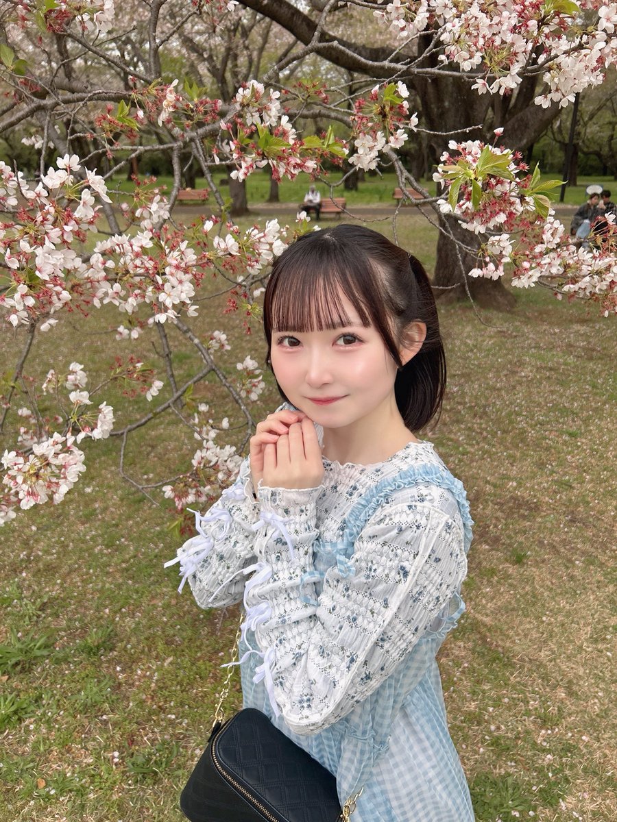 香坂星奈 tweet media