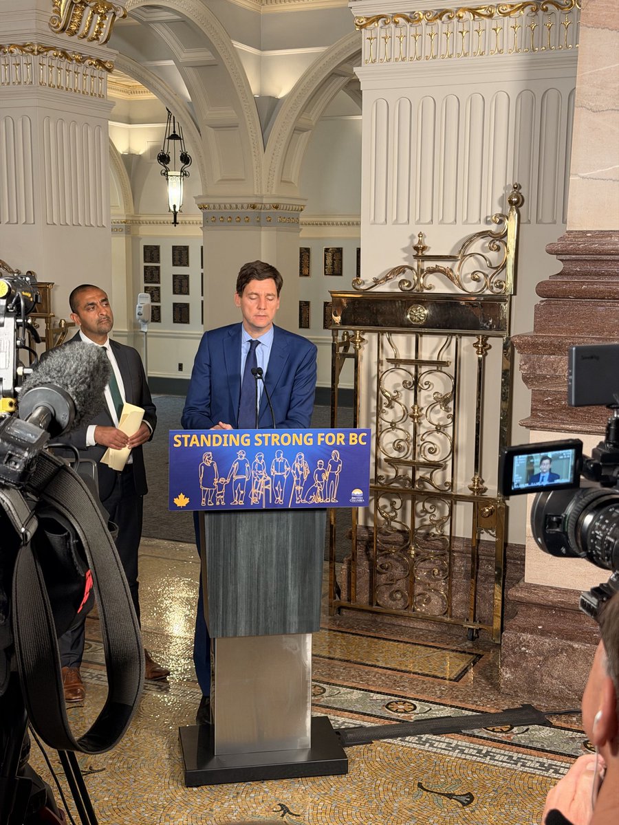 katiederosayyj's tweet image. I asked Eby if it’s accurate that Joan Phillip is the only NDP MLA who expressed concerns about his DRIPA suspension. (my reporting indicates several more) 
“God no. 100% of our caucus which includes me, hates the position that this court decision has put us in.” #bcpoli