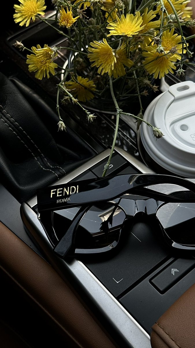 عذوب tweet media