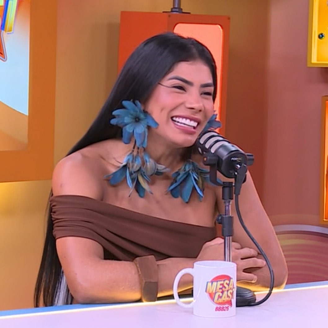 ela toda lindinha 🤏🏻

MARCIELE NO MESACAST