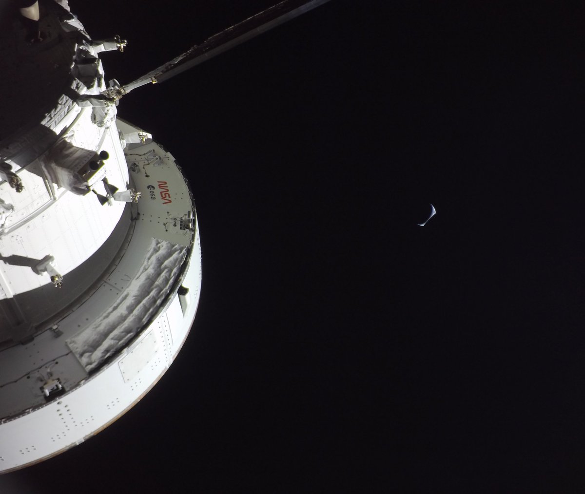 astropics's tweet image. New images from the Artemis II mission!