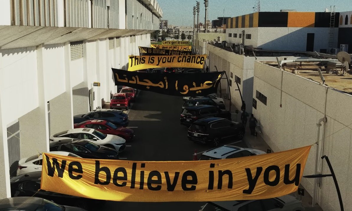 جـنى tweet media