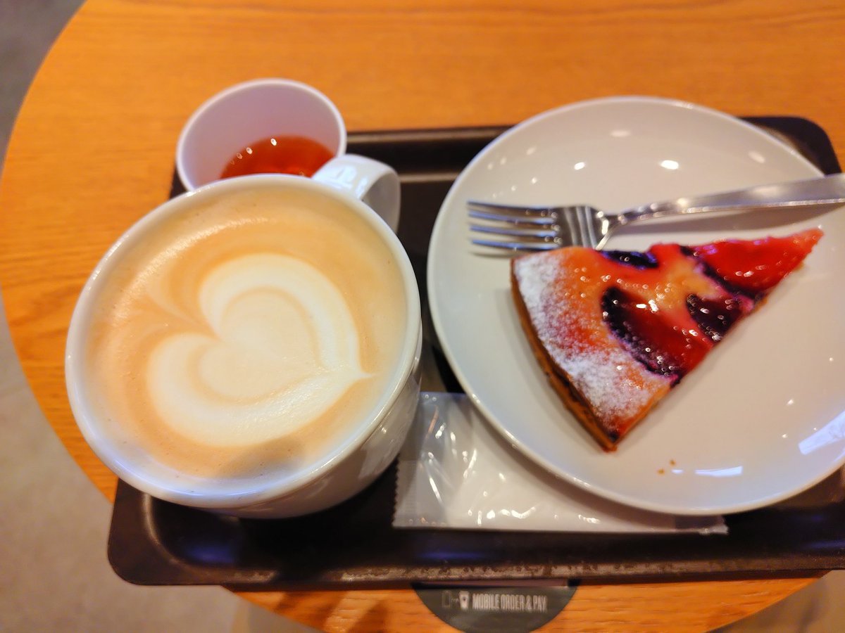 にやけどん tweet media