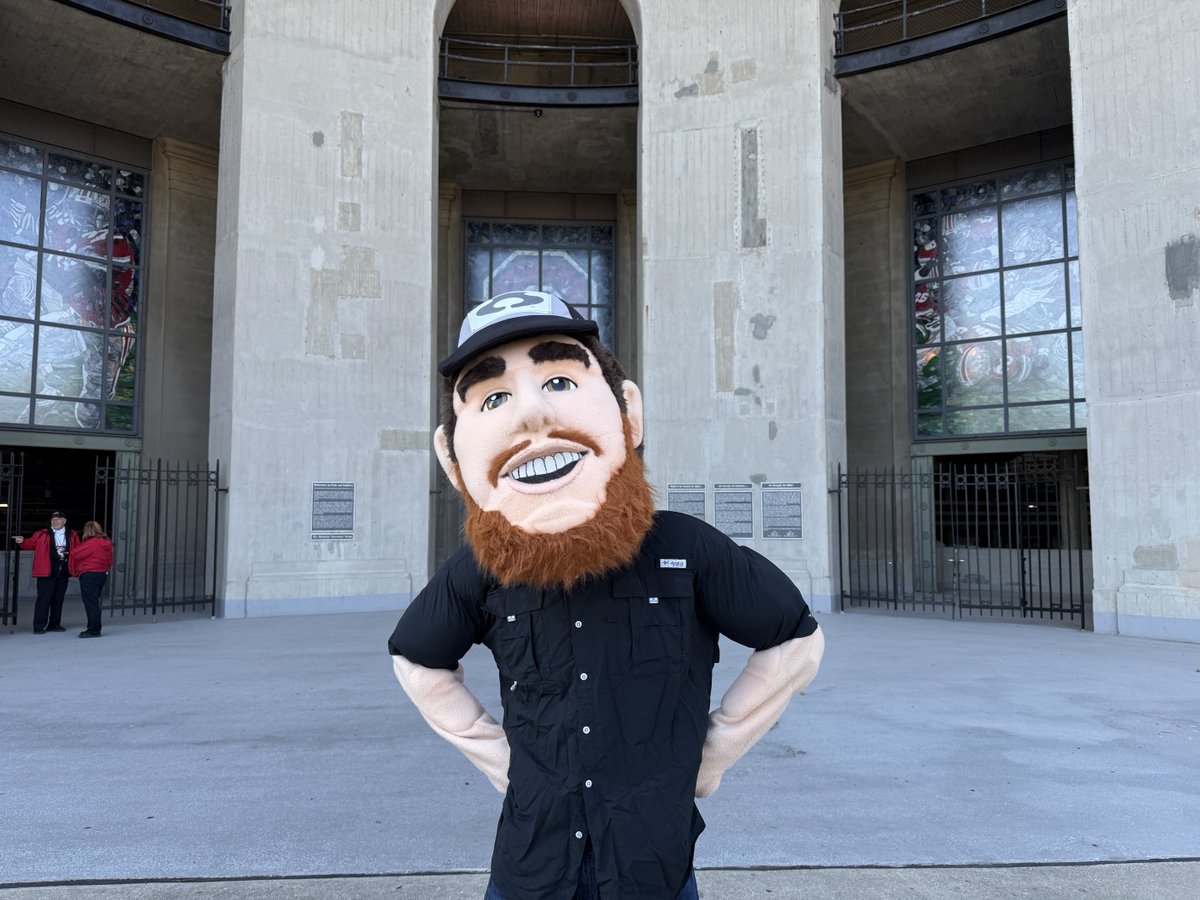 The Schott tweet media