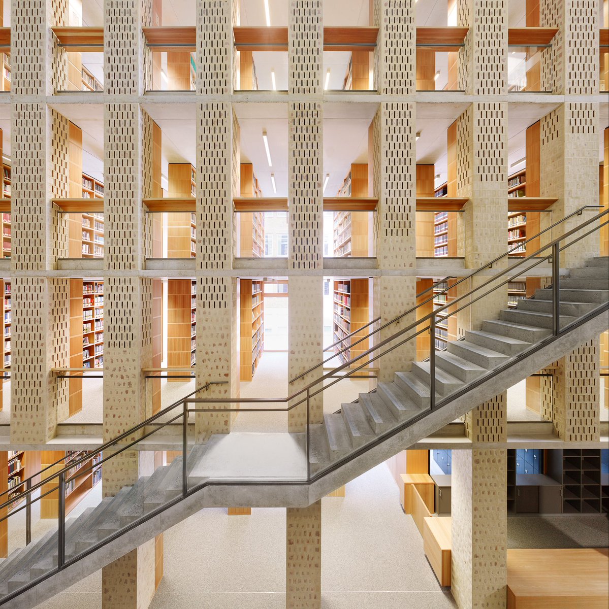 tectonic_ideal's tweet image. Philosophikum, University of Münster, Germany
Peter Böhm Architekten, 2012–7