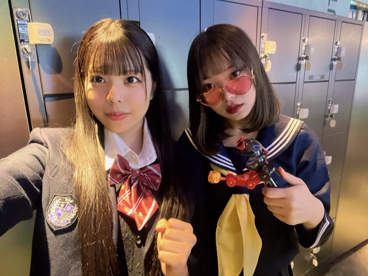 八神日胡 tweet media