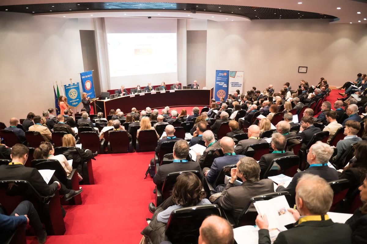 R.I. Distretto 2080 tweet media