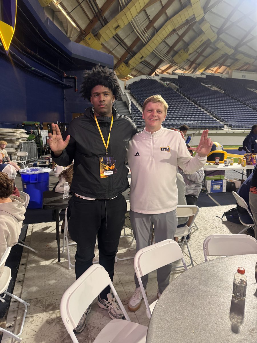 tforks52's tweet photo. Had a great time @ NAU this past weekend, thank you coaching staff for teaching me about the culture. Looking forward to coming back ! https://t.co/0XGW0gCDdU