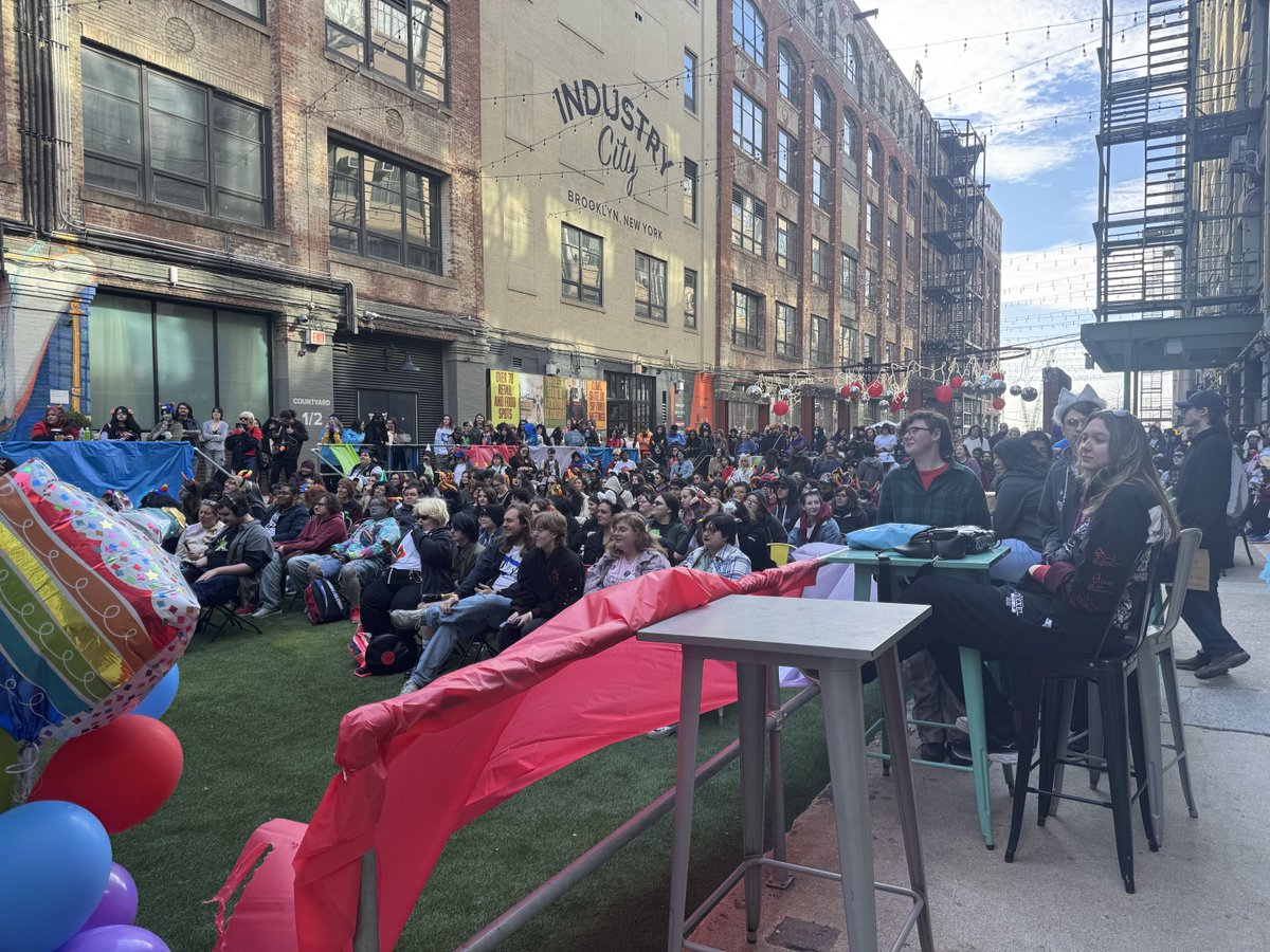 homestuck's tweet image. Happy 4/13! It's been an incredible year, and capping it off with #NYCstuck this weekend was amazing.  Over the next week, we'll be posting cosplays, pics from the event, scans of all the incredible art drawn by attendees, and more. From Homestuck and @furthest0studio, thank you!