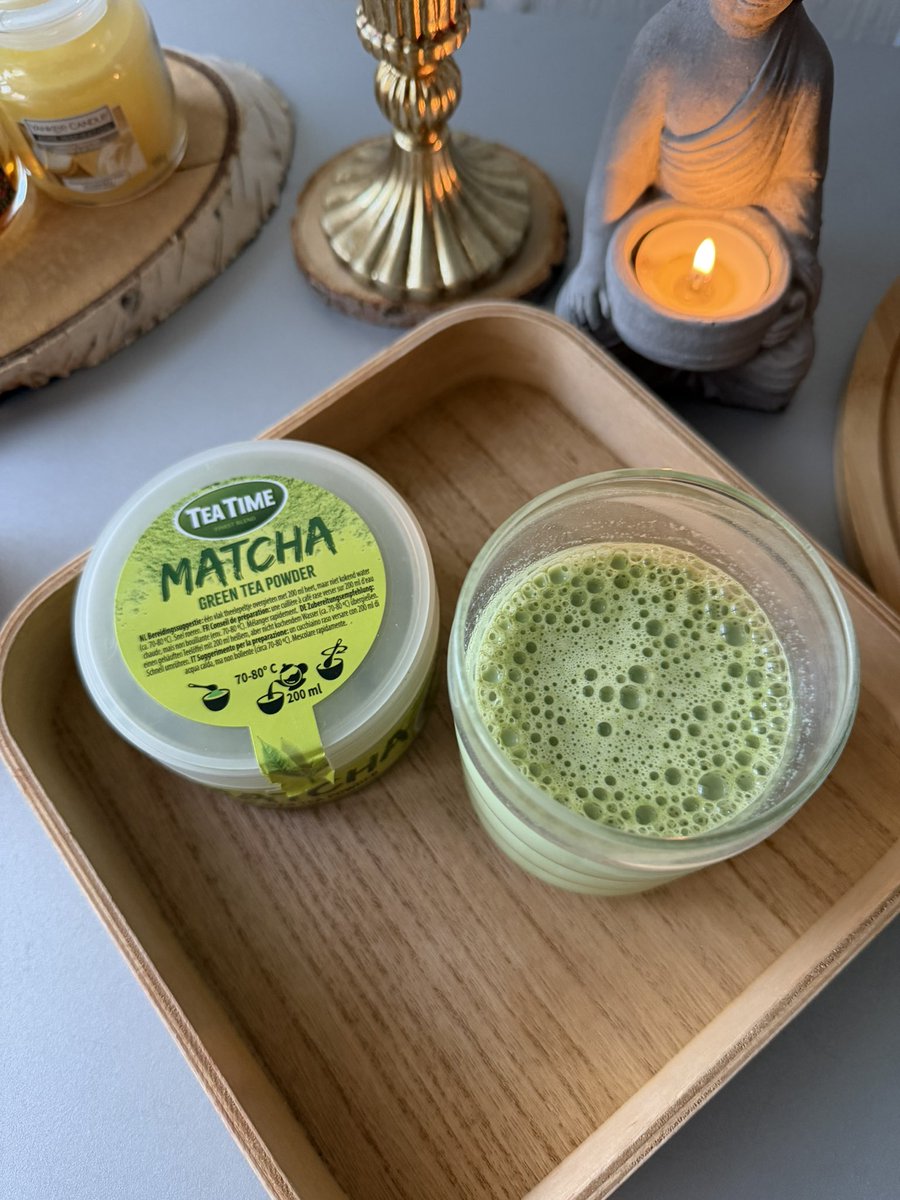 mariejusti75991's tweet image. Matcha latte.ce matcha il vient de chez action.il est vraiment trop bon 😋.si vous aimez le matcha,je vous le recommande celui ci. #matcha #actionfrance #latte #tendance #thé