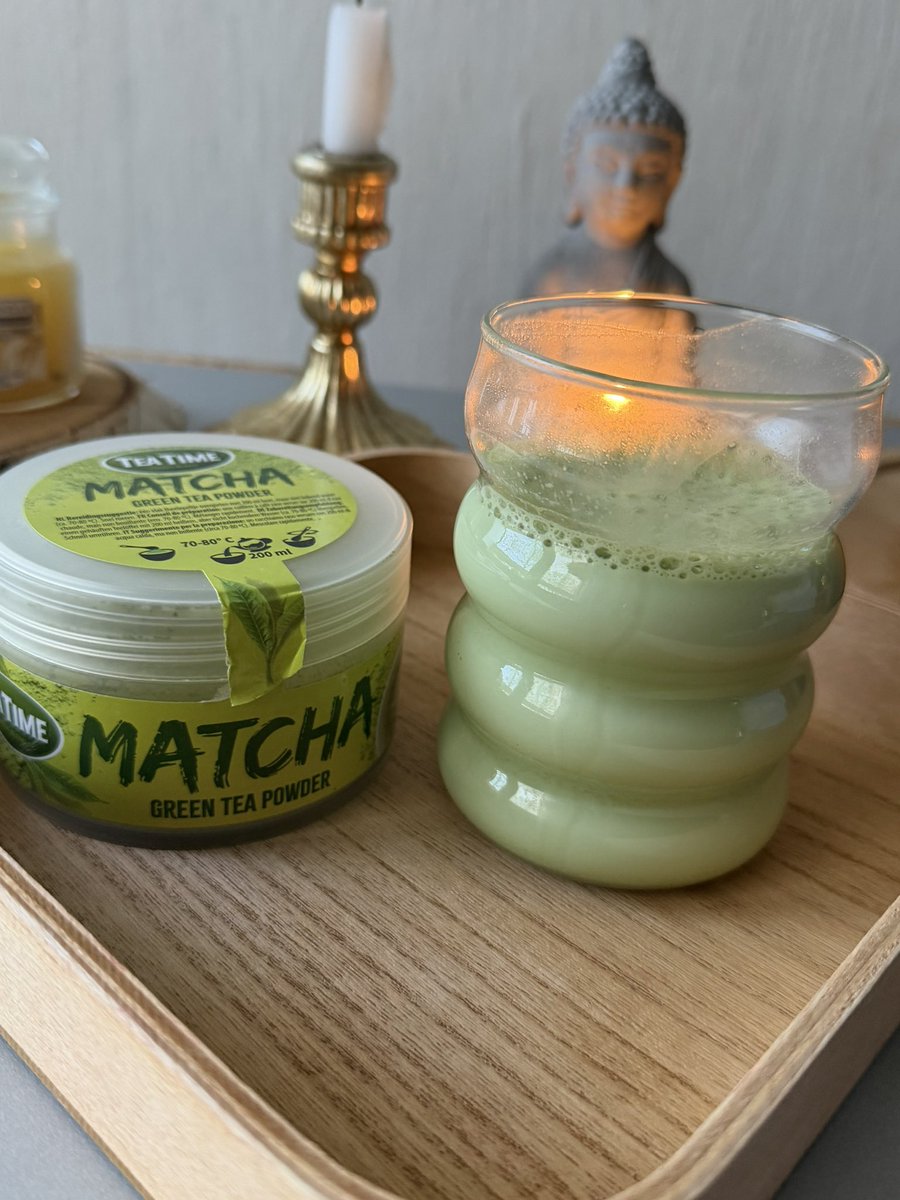 mariejusti75991's tweet image. Matcha latte.ce matcha il vient de chez action.il est vraiment trop bon 😋.si vous aimez le matcha,je vous le recommande celui ci. #matcha #actionfrance #latte #tendance #thé