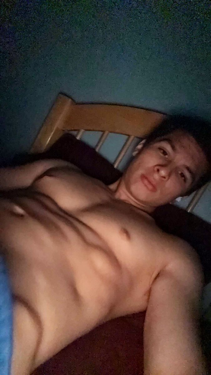 LukedaNuke tweet media