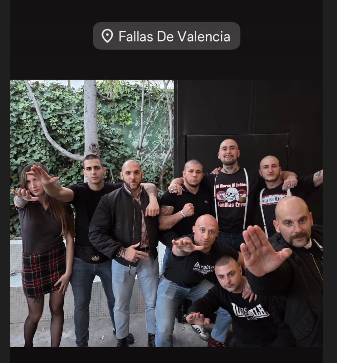 calip☭ tweet media