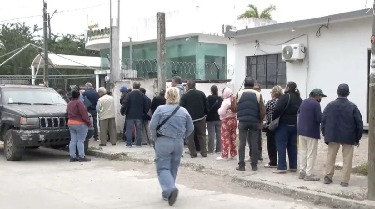🤬 Nuevamente aparece en escena el COBARDE, MANTENIDO, SAQUEDADOR, NUEVO RICO y MUGROSO, Gerardo Fernández Noroña.

Cobarde me sigue teniendo BLOQUEADO <a href="/fernandeznorona/">Fernández Noroña</a> 

👼 El NOROÑITA pasa de ganar $18,000.00 mil pesos mensuales a $115,000.00 pesos.

🤔 Que opinas <a href="/Claudiashein/">Claudia Sheinbaum Pardo</a>
