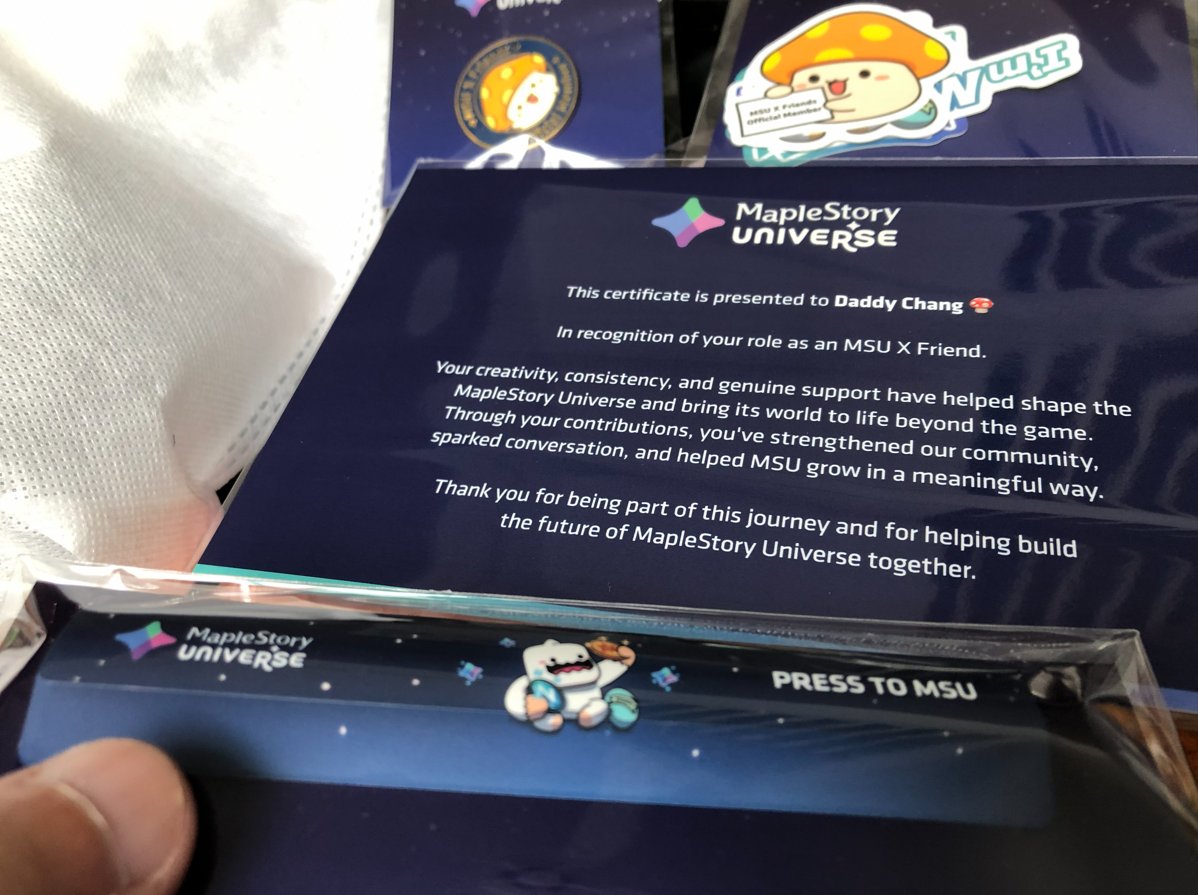 DaddyChang2's tweet photo. Greatly honored, Tysm MSU🍄@MaplestoryU love these priceless Souvenirs😍#Maplestory #MSU #Web3 #Web3Game #MapleStoryN #MapleStoryUniverse #Web3Gaming #GameFi #NFT #NFTs #NFTCommunity #Metaverse #NFTGaming #P2E #PlayToEarn #Play2Earn #Avalanche #MapleStoryU #Gamer #MMO #Web3Gamer https://t.co/j6FpzXPZaM