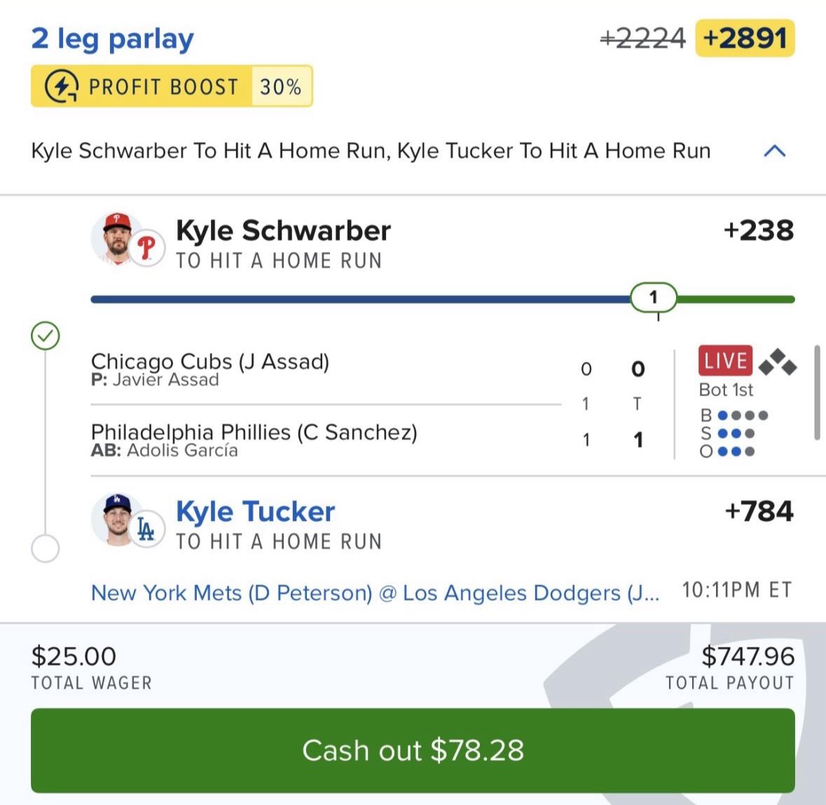 Fade Locks tweet media