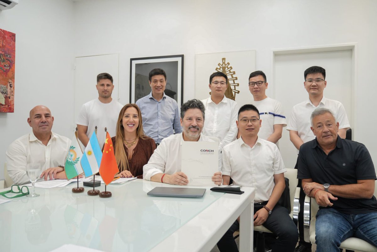 Gustavo Menéndez tweet media