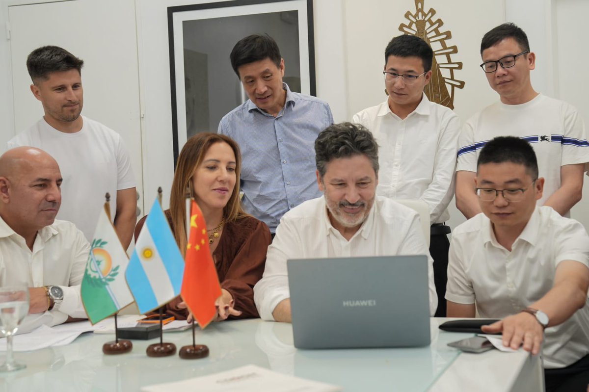 Gustavo Menéndez tweet media