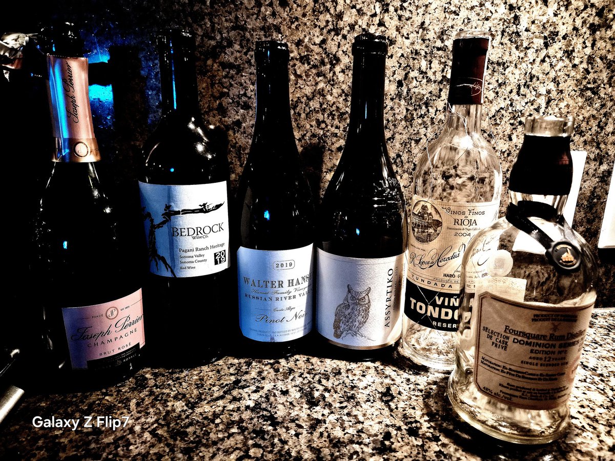 Sybarite tweet media