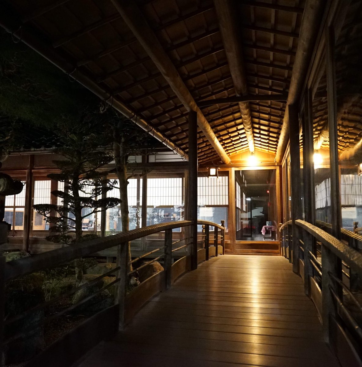 泊まれる文化財の世界 ✺『お宿図鑑』著者 ✺ tweet media