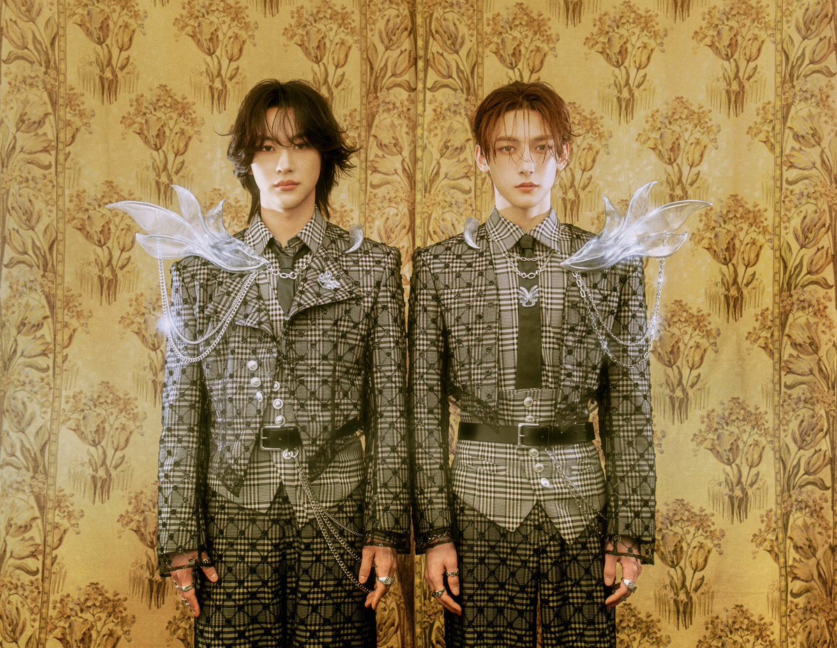 #ROIROM👑

🎖️5/7「CLASSIC WAVE」でデビュー決定
🎖️6/10ミニアルバム(CD)発売

詳細は⏩jvcmusic.co.jp/ROIROM/CLASSIC…

#本多大夢 #浜川路己